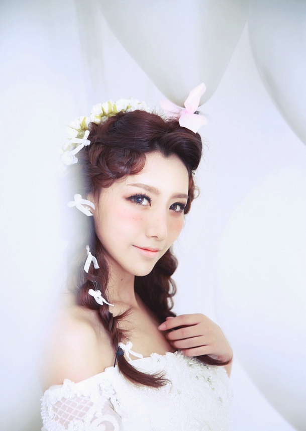 优美的花仙子让你犹进梦境唯美清新写真照,清纯美女	,