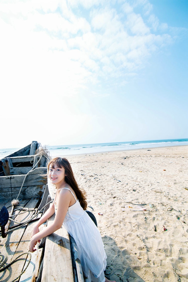 清纯美女长裙海边甜美小性感高清图片,清纯美女,
