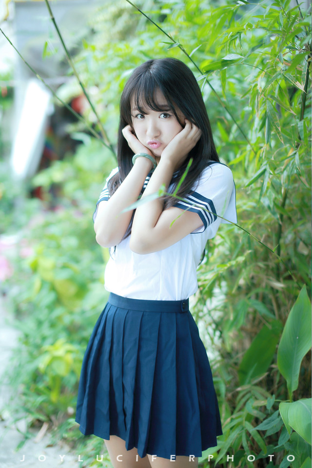 清新校服女生的清凉夏日校花美女户外摄影图集	,清纯美女,