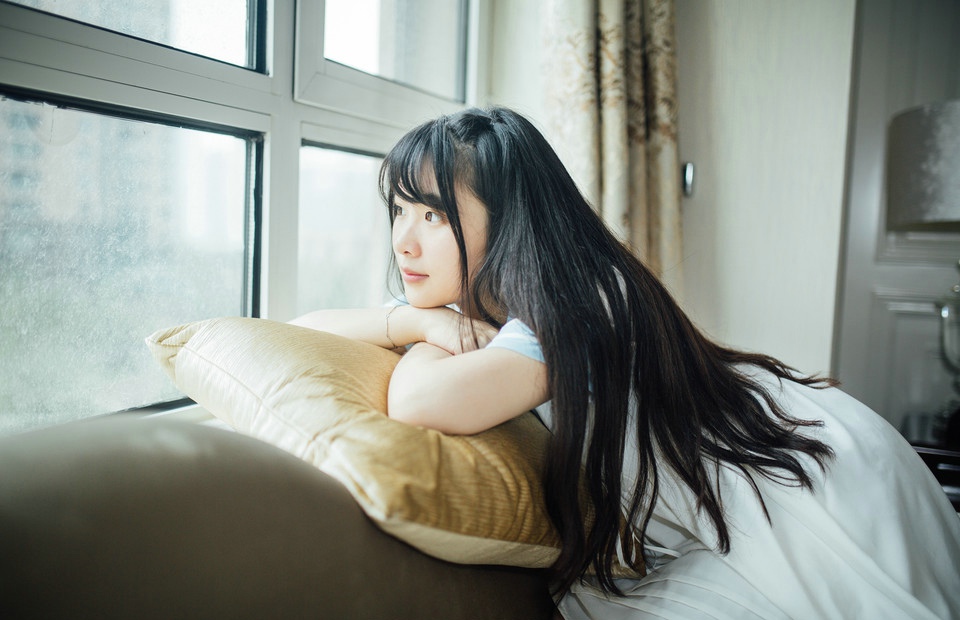 可爱少女居家私房照写真图片下载,清纯美女,