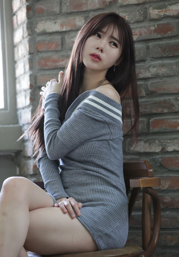 妆容精致的楚楚小女人私房照写真图片下载,清纯美女	,