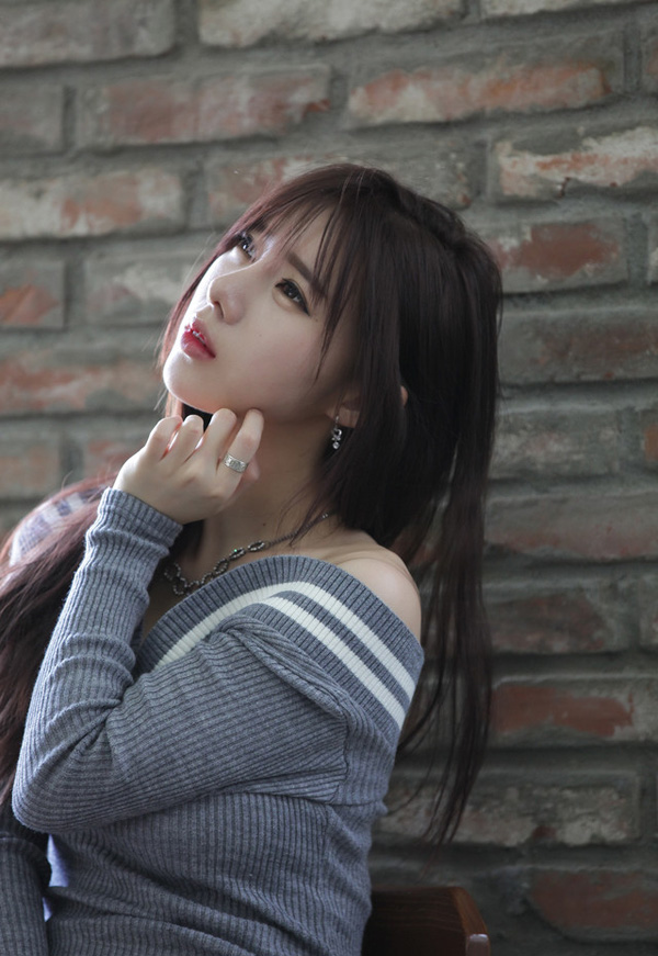 妆容精致的楚楚小女人私房照写真图片下载	,清纯美女,