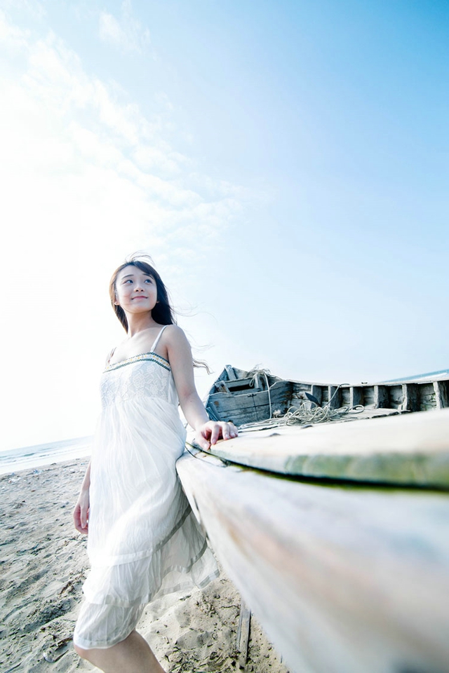 清纯美女长裙海边甜美小性感高清图片	,清纯美女,