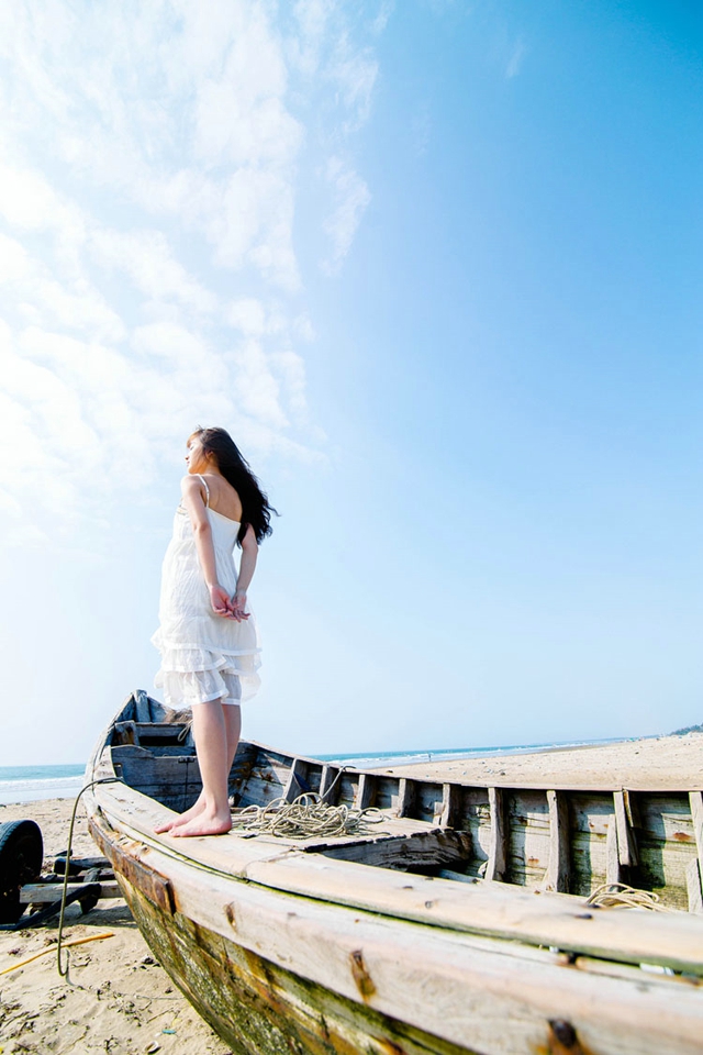 清纯美女长裙海边甜美小性感高清图片	,清纯美女,